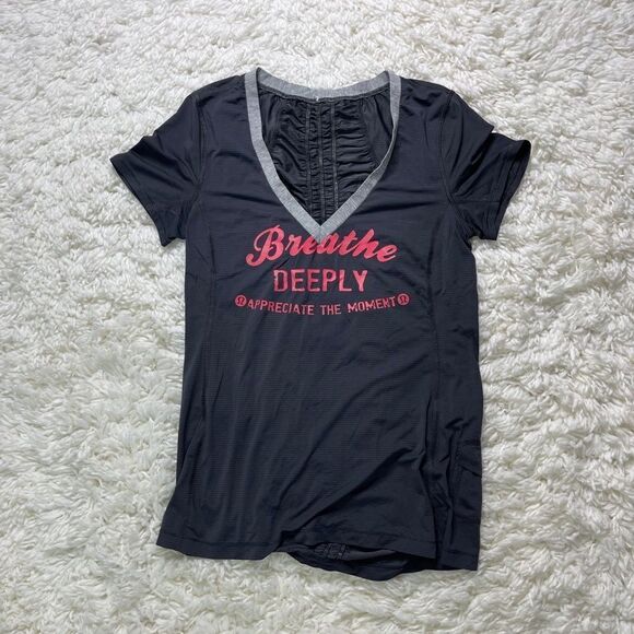 Lululemon V-neck Ruched Back Breath Deeply Appreciate The Moment Short Sleeve - Picture 3 of 6